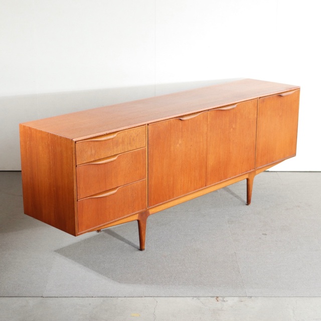 マッキントッシュMacintoshのサイドボード