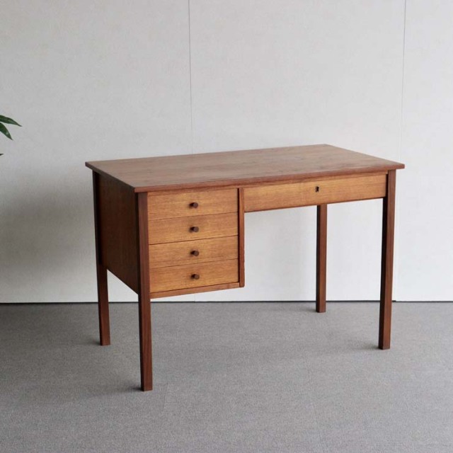 木製のヴィンテージデスク、24052