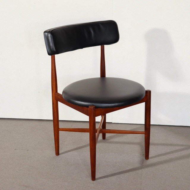 ジープランG-PLANのダイニングチェア