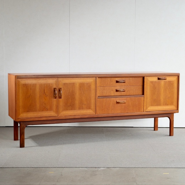 おしゃれ家具好き必見#超希少美品G-PLANジープランsierra サイドボード おしゃれ家具好き必見#超希少美品G-PLANジープランsierra サイドボード