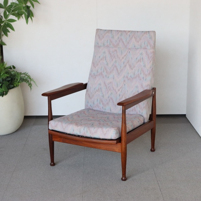 ガイロジャーズGUY RODGERSのMANHATTANアームチェア