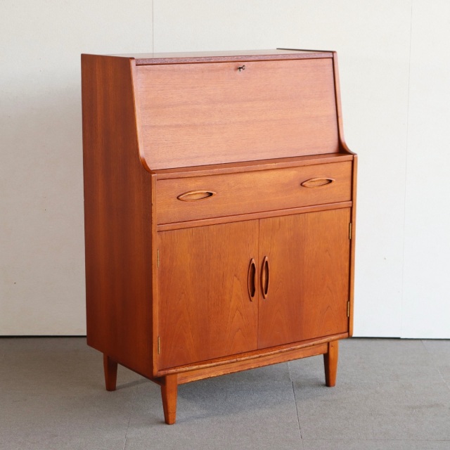 ジェンティークJENTIQUEのビューロー