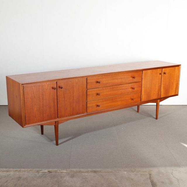 EVEREST製 サイドボード 送料込み 商品番号GLEN10 ブリティッシュ