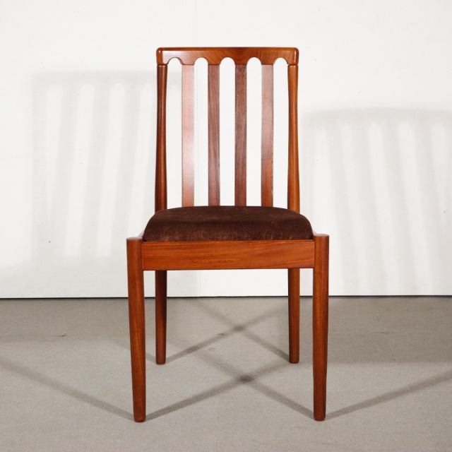 MEREDEWダイニングチェア