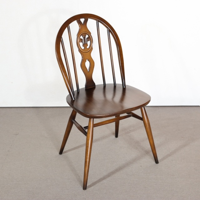 英国ヴィンテージ家具 ERCOL（アーコール）｜エルムの温もりと北欧