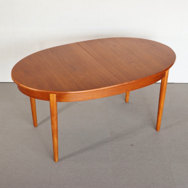 Jentique(ジェンティーク) /ビンテージ ネストテーブル (301) 英国ヴィンテージ家具 JENTIQUE（ジェンティーク）｜優美な