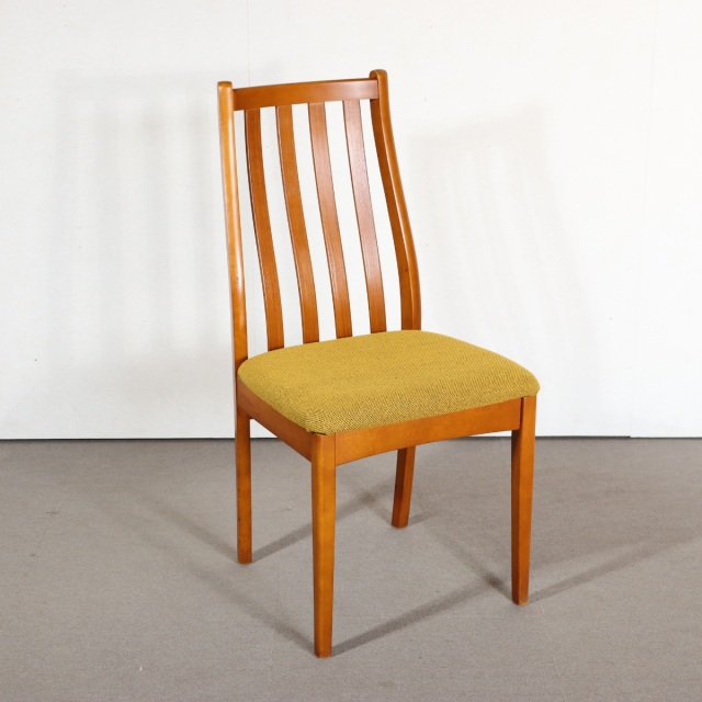 英国ヴィンテージ家具 STONEHILL（ストーンヒル）｜柔らかなチークと