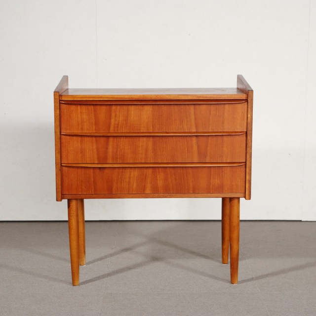 デンマーク製チェスト