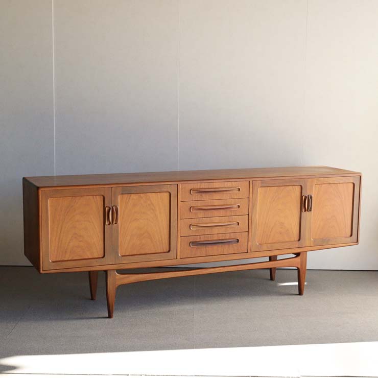 ジープランG-PLANのサイドボード「ロングジョン」