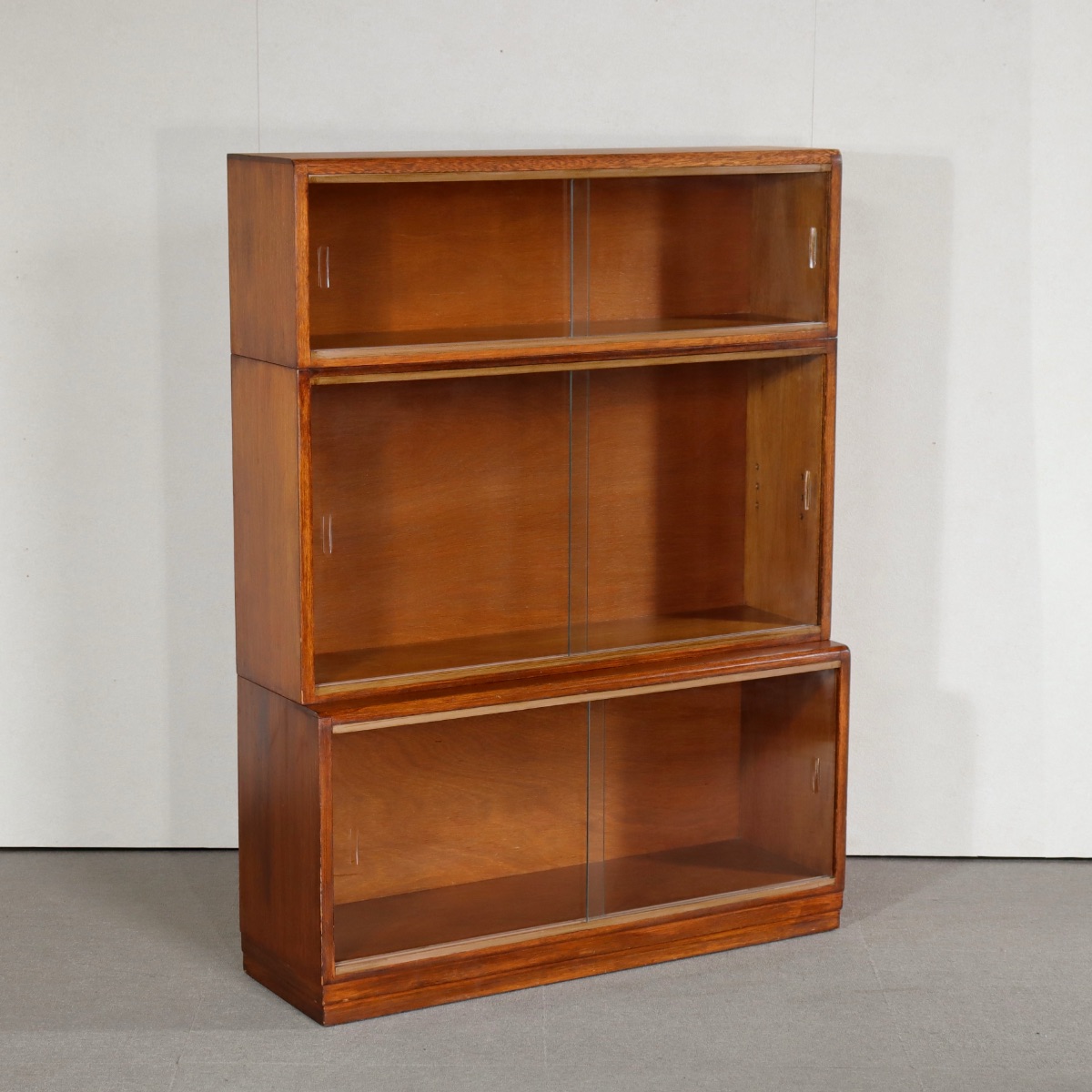 シンプレックスSimplexのブックケース