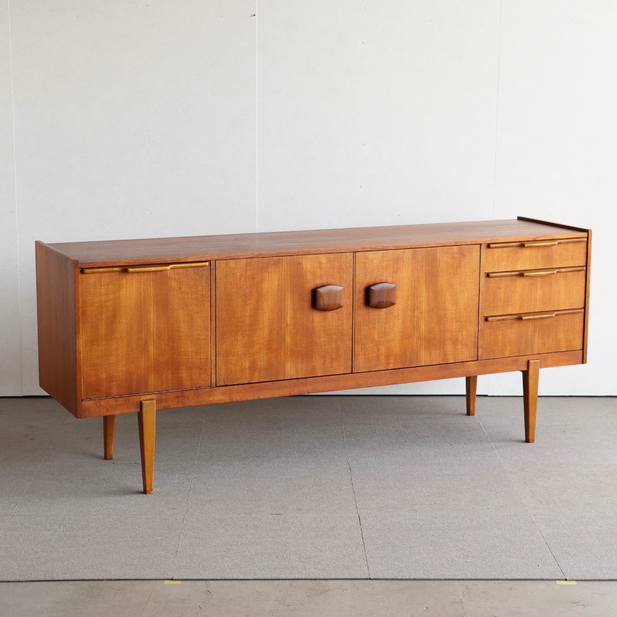 ビューティリティBEAUTILITYのサイドボード