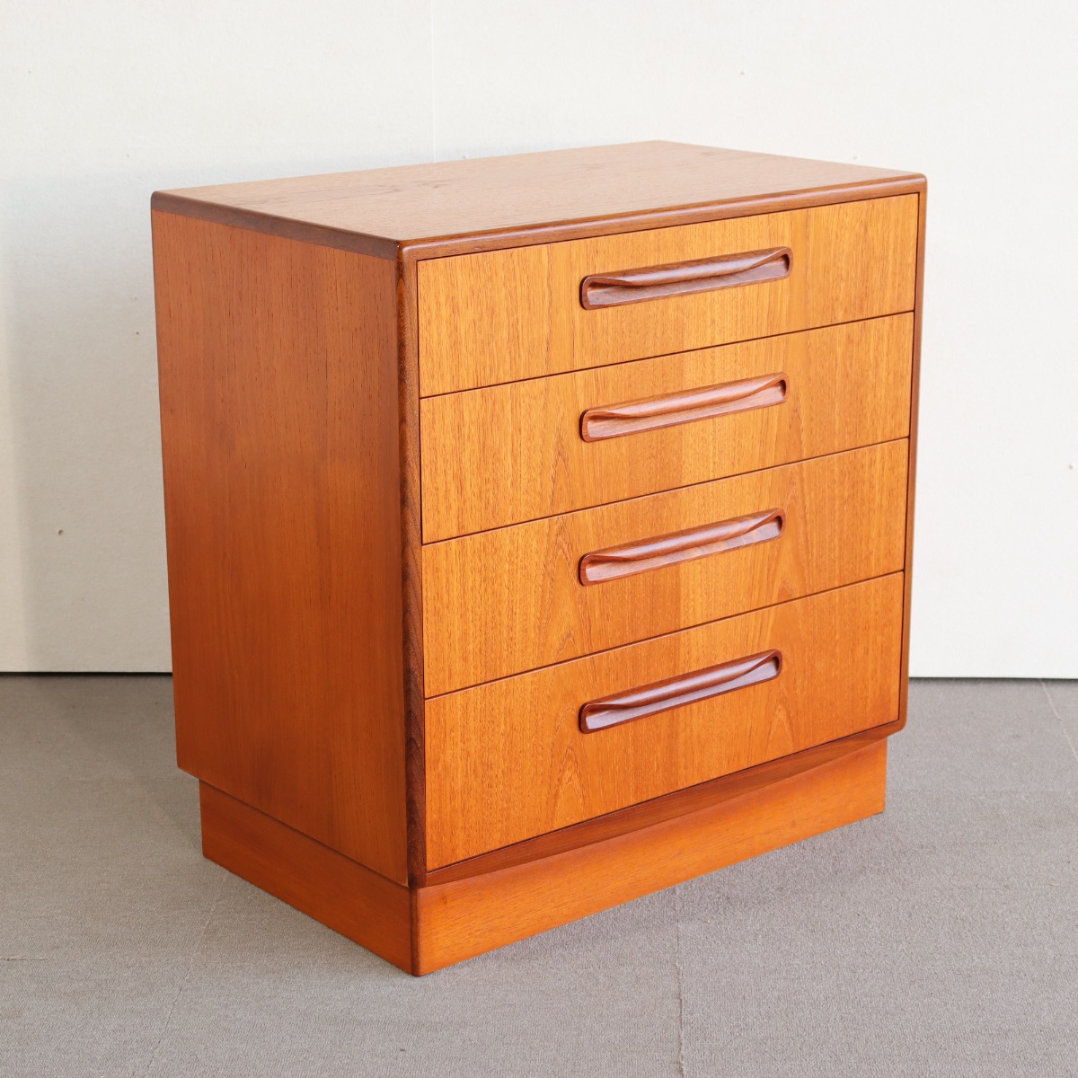 ジープランG-PLANのチェスト