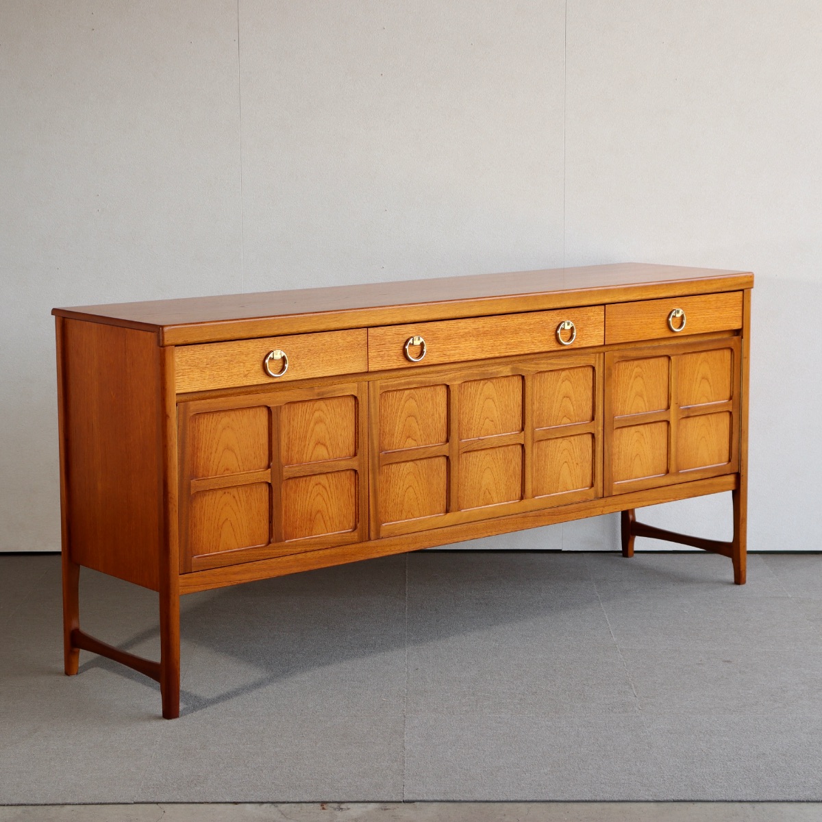 ネイサンのサイドボード