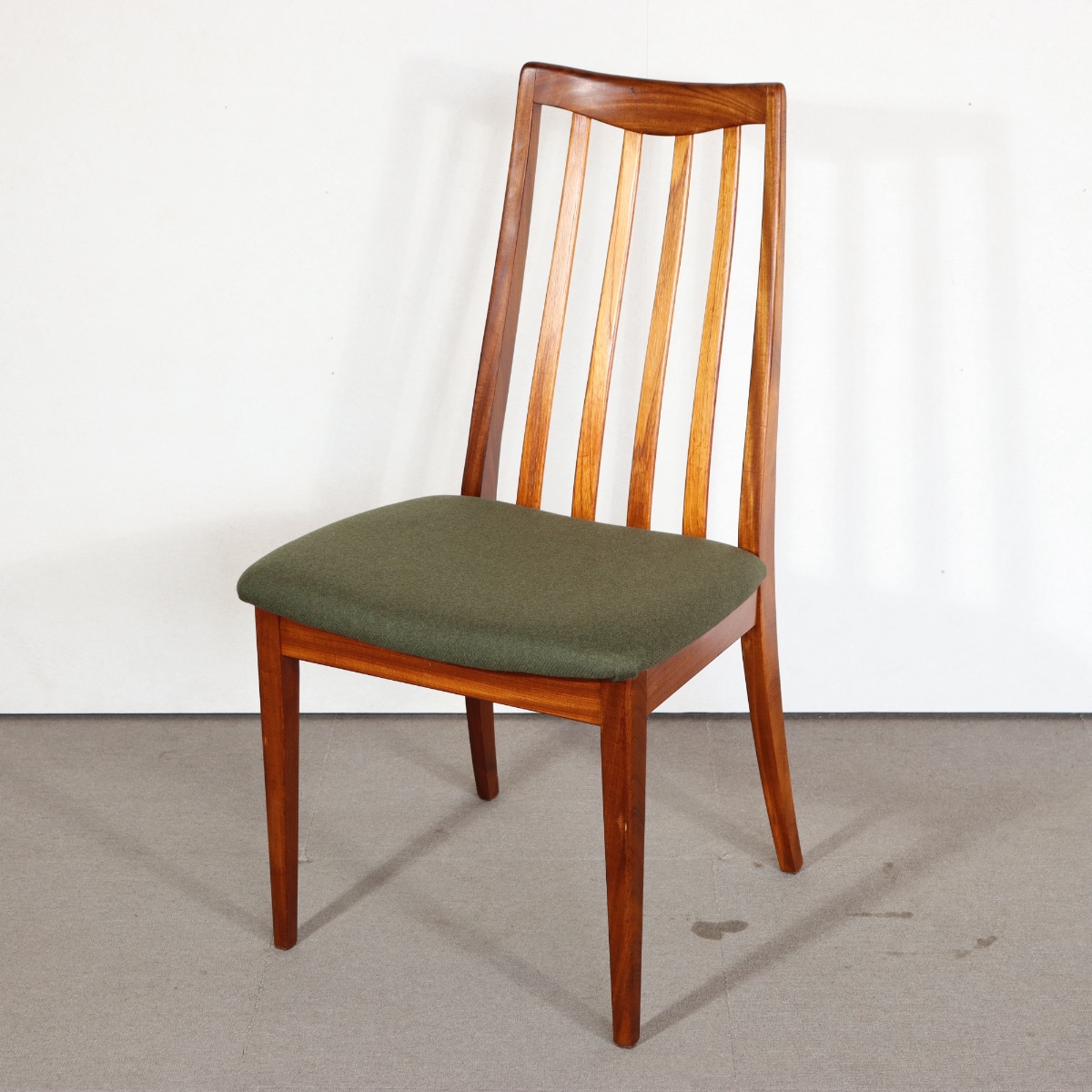 ジープランG-PLANダイニングチェア