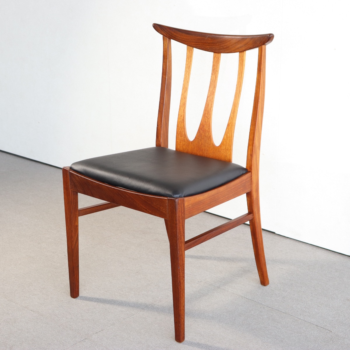 ジープランG-PLANのチェア