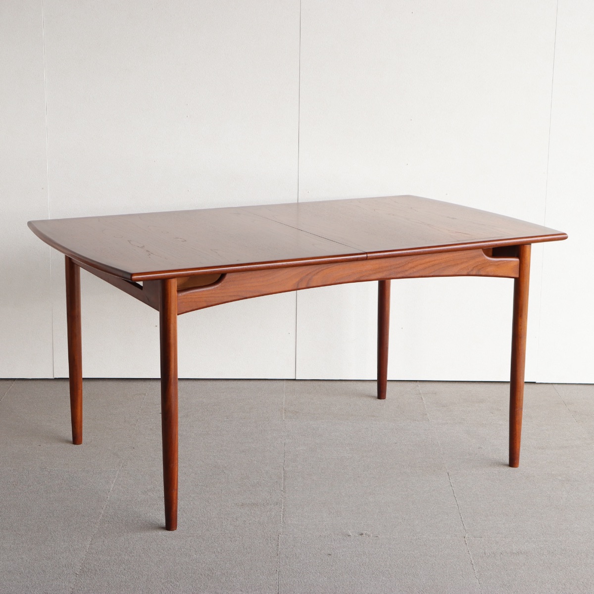 英国ヴィンテージのソーイングボックス