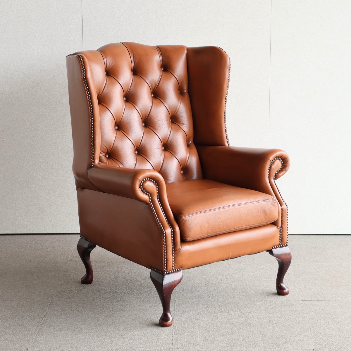 アームチェア　ビンテージチェア　レザーチェア　　　モダンデザイン 送料込み】ヴィンテージ レザーアームチェア 商品番号26070