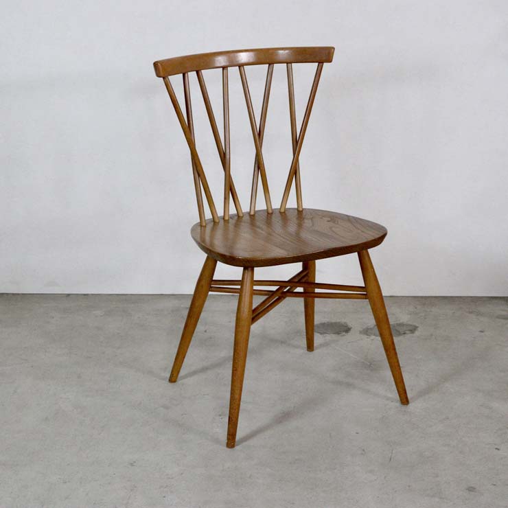 木製で背もたれが交差しているヴィンテージチェア、122040b