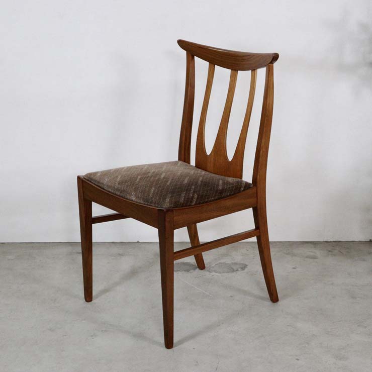 木製のヴィンテージダイニングチェア、茶色、座面はウール、022024b