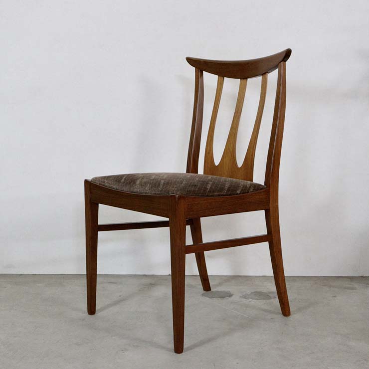 木製のヴィンテージダイニングチェア、茶色、座面はウール、022024d