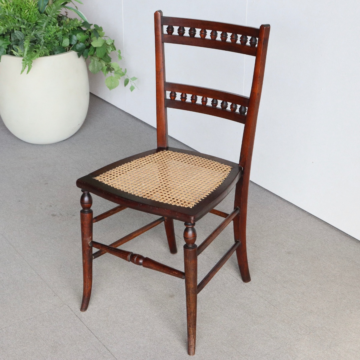 ビクトリアンVICTORIANのベッドルームチェア