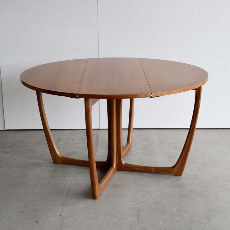 折りたたみ可能なヴィンテージの円形ダイニングテーブル、24058