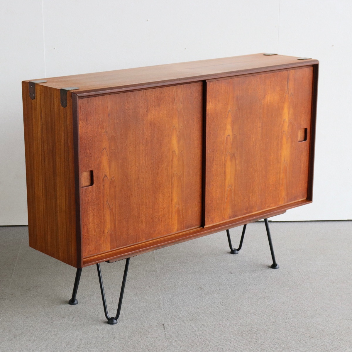 ジープランG-planby Ib Kofod-Lar senリメイク家具