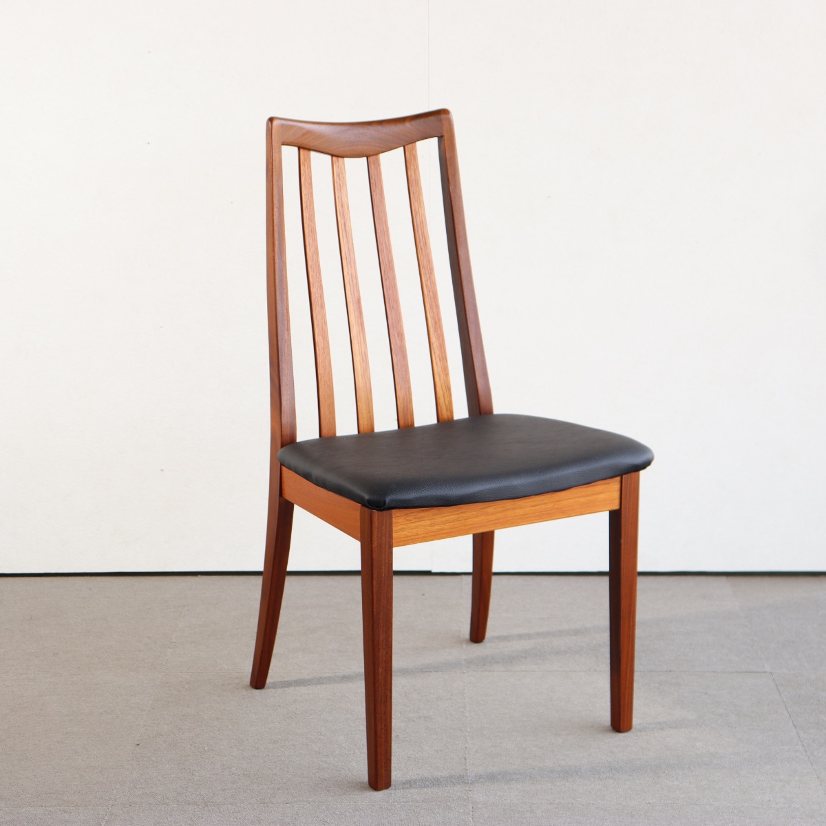 ジープランG-PLANのチェア