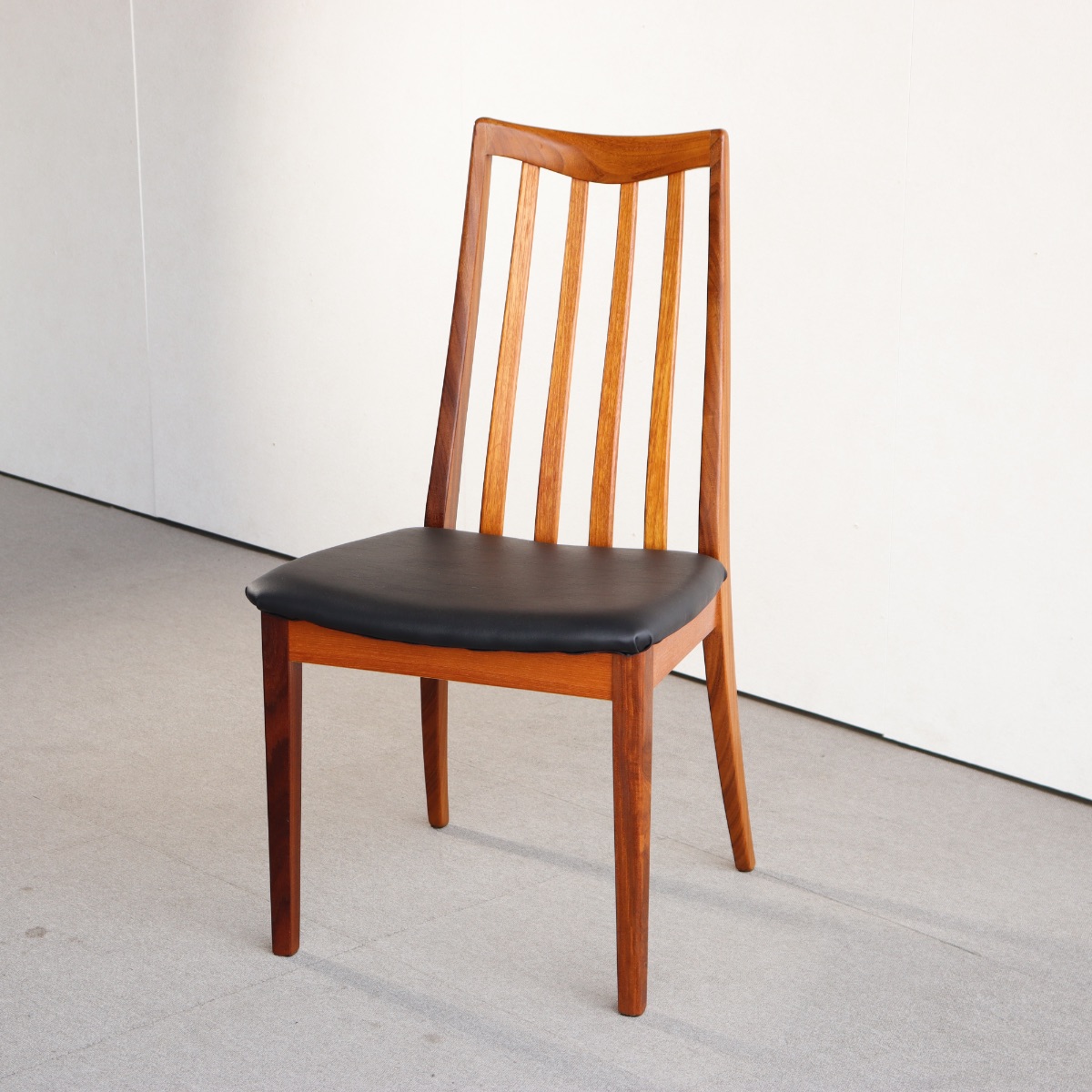 ジープランG-PLANのチェア