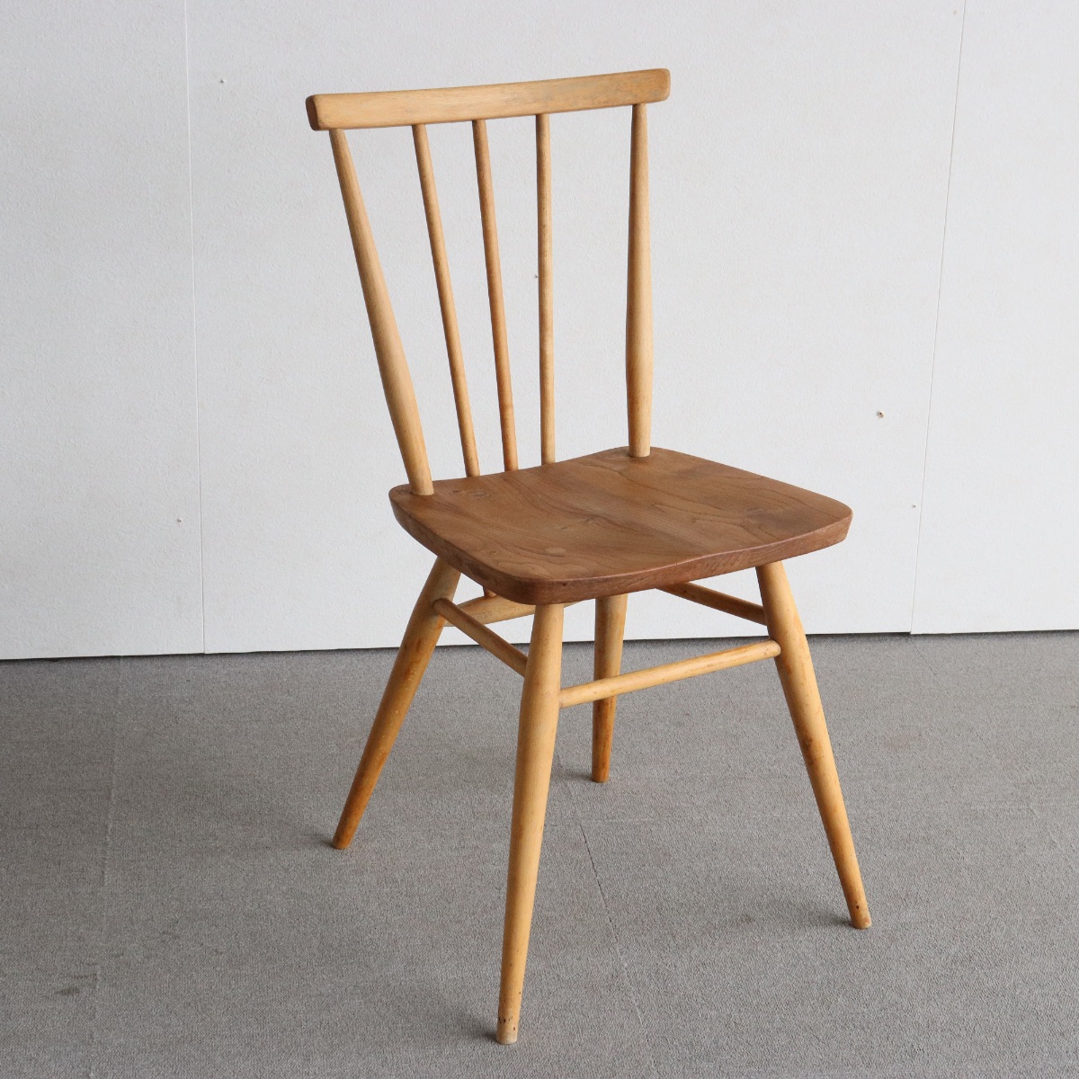 アーコールERCOLのスティックバックチェア