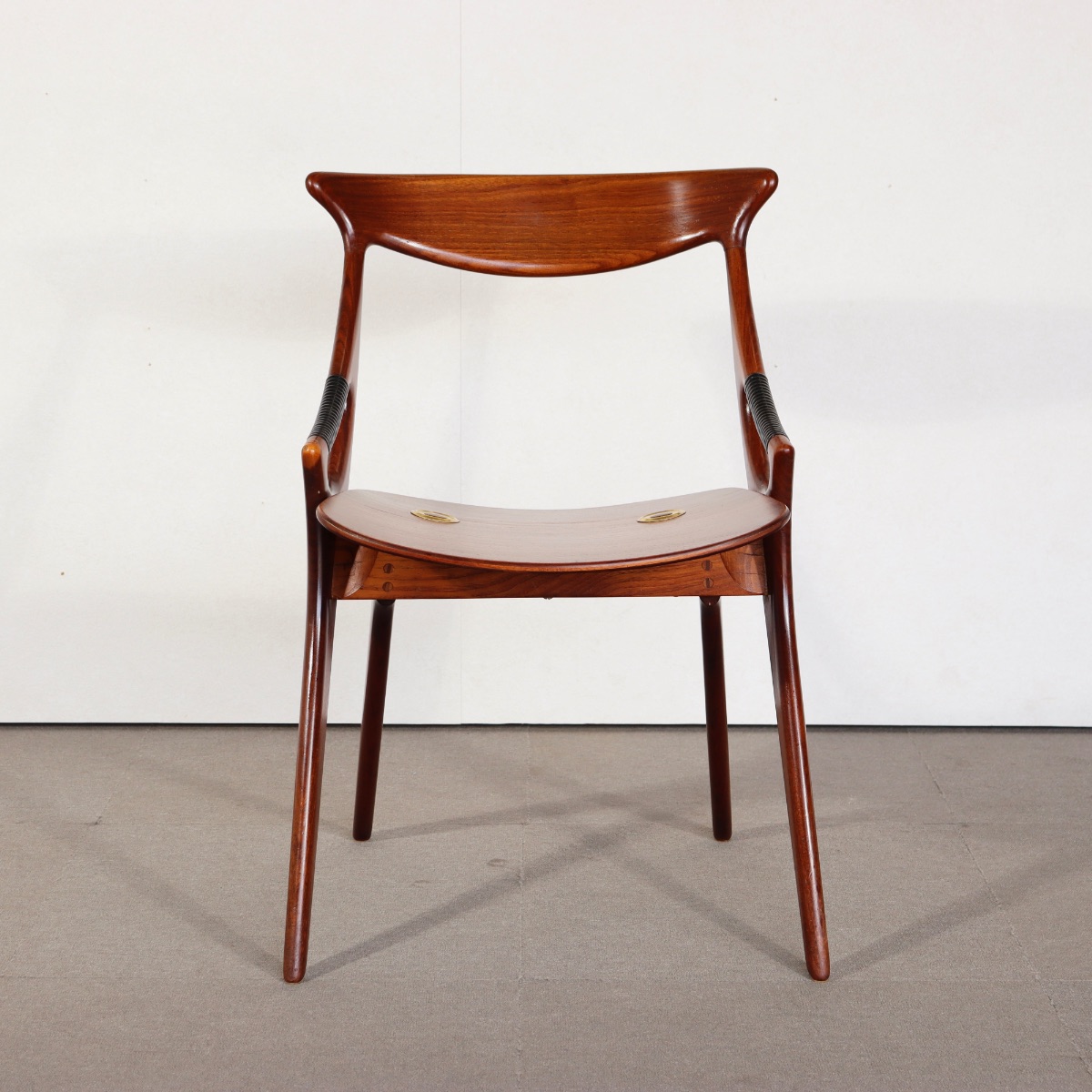 Arne Hovmand-Olsen Model-71 ダイニングチェア