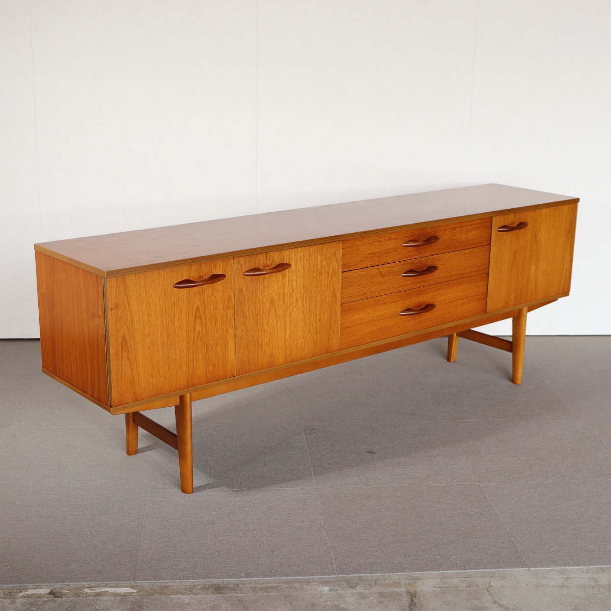 アバロンAVALONのサイドボード