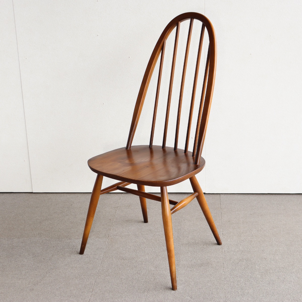 アーコールERCOLのダイニングチェア