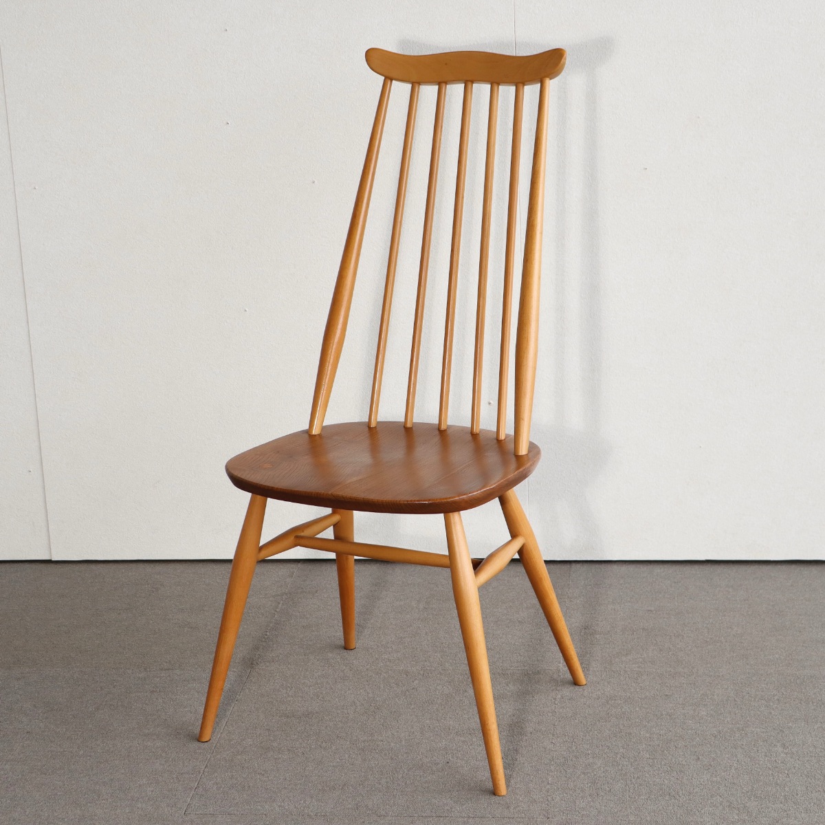 アーコールERCOLのダイニングチェア