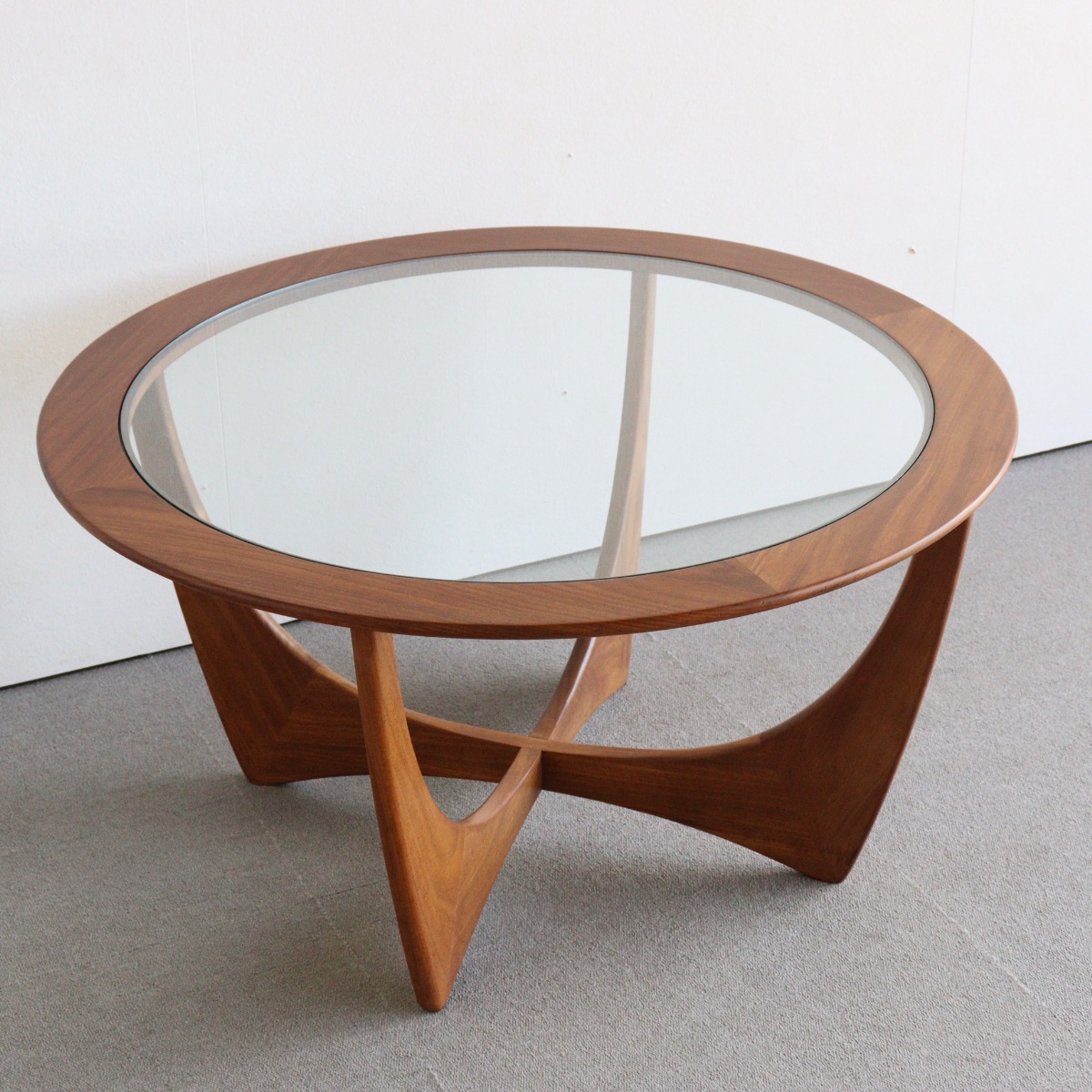 ジープランG-PLANのコーヒーテーブル