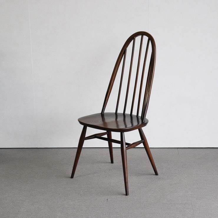 アーコールの椅子