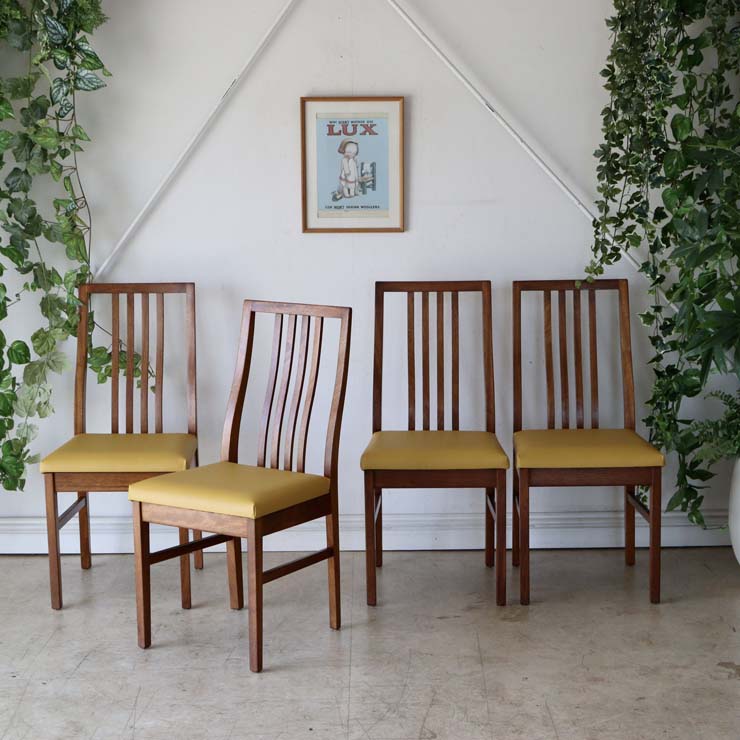 ユーズド感が魅力なイギリス製ダイニングチェア 商品番号【122048】