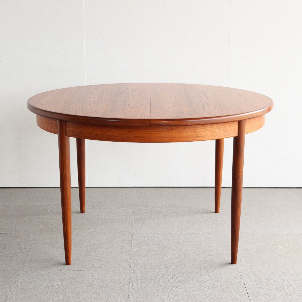 ジープランG-PLANのダイニングチェア