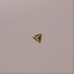 トライアングルスタッズ 2.5mm×2.5mm / ゴールド 40個入