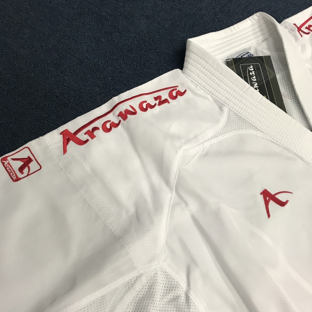 ARAWAZA ZERO Gravityプレミアリーグ 肩色刺繍 WKF認定マーク有 Budo Sports