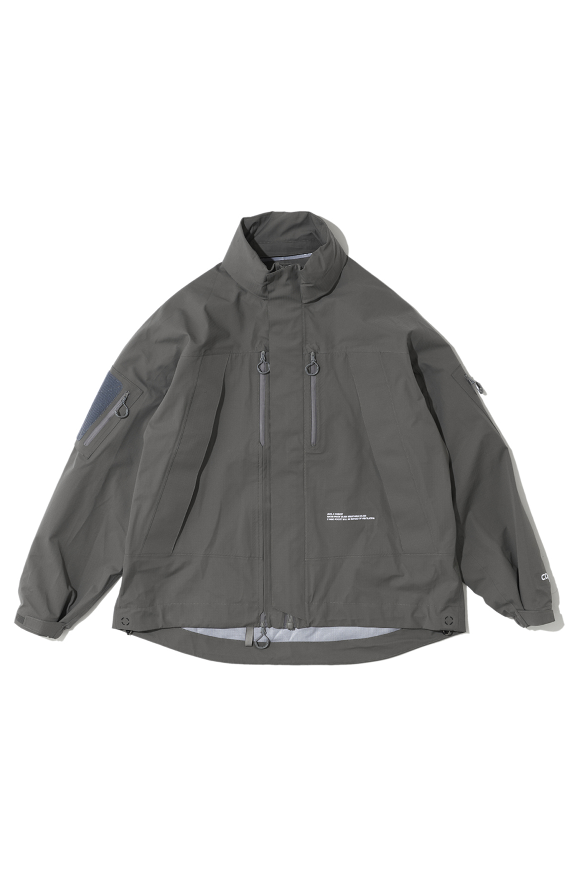 AIRCAST―MEDIUM CMF OUTDOOR GARMENT 