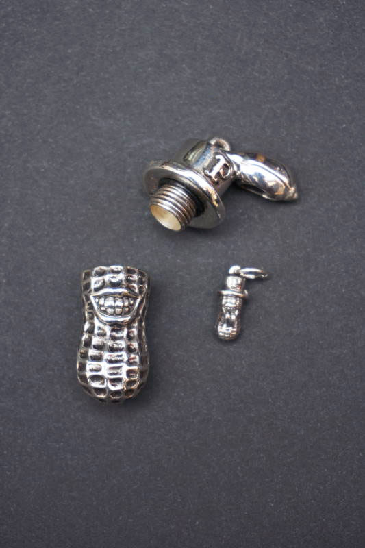 PEANUTS & Co. xlarge peanuts open tyle silver