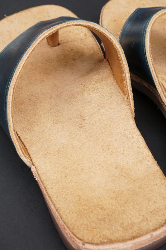 CLINCH Thong sandal Latigo OD Navy