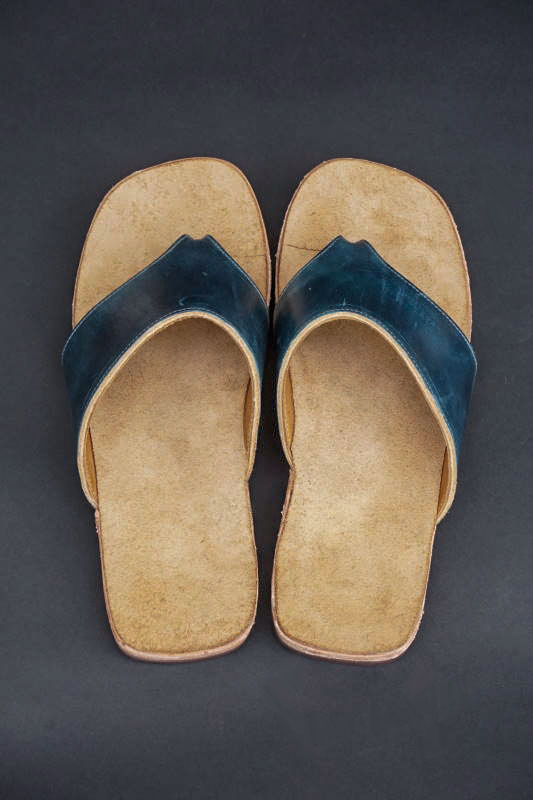 CLINCH Thong sandal Latigo OD Navy