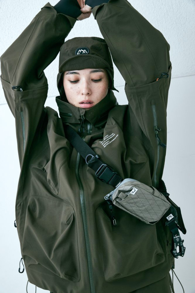 CMF OUTDOOR GARMENT "SMART PHONE CASE XPAC"