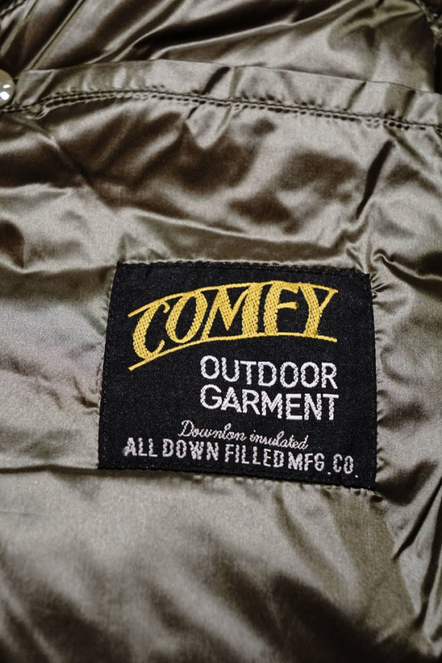 COMFY OUTDOOR GARMENT "CMF DOWN JACKET" KHAKI