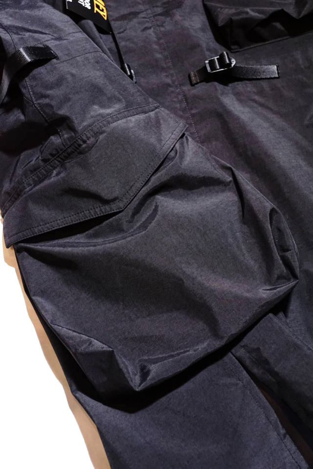COMFY OUTDOOR GARMENT "EXPLOIRING COAT 3LAYER" BLACK