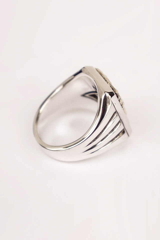 PEANUTS & Co. PHARAOHS HORSES RING square Silver×K10 Gold