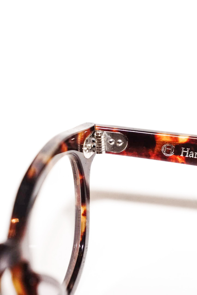 HARMAN OPTICAL "WALLIS" DEEP AMBER