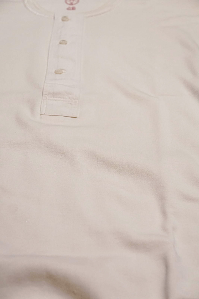 Olde Homesteader "Henley Neck Longsleeve" – Interlock – Ivory